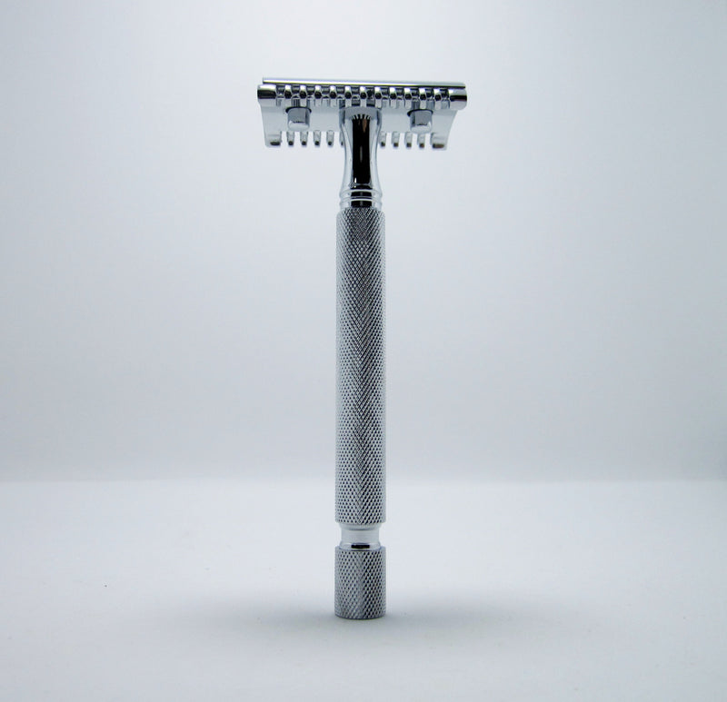 Pearl Double Edge Safety Razor (Open Comb Flecks, Chrome)