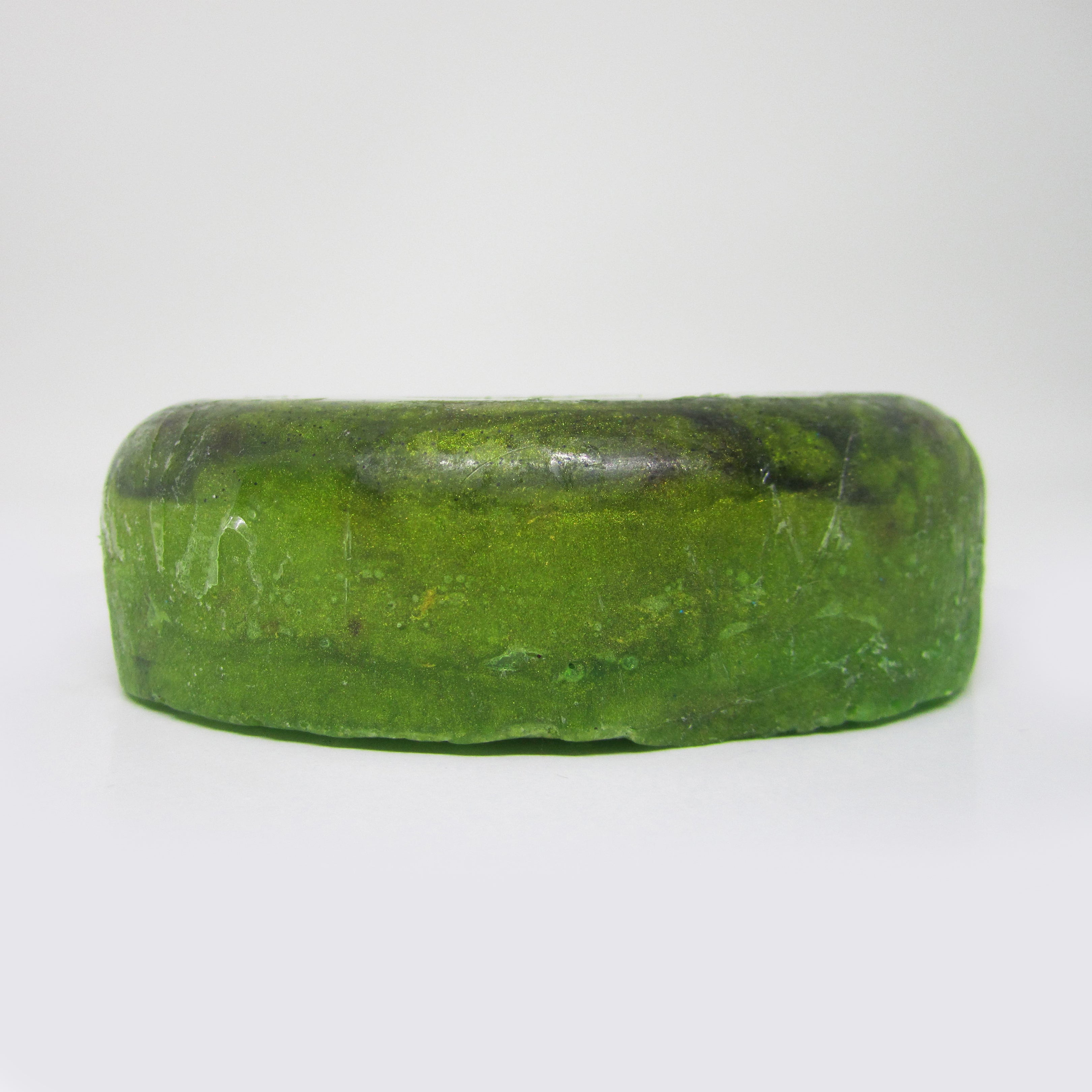 RIMURIMU Handmade Galaxy Green Tea Designer Bath Soap