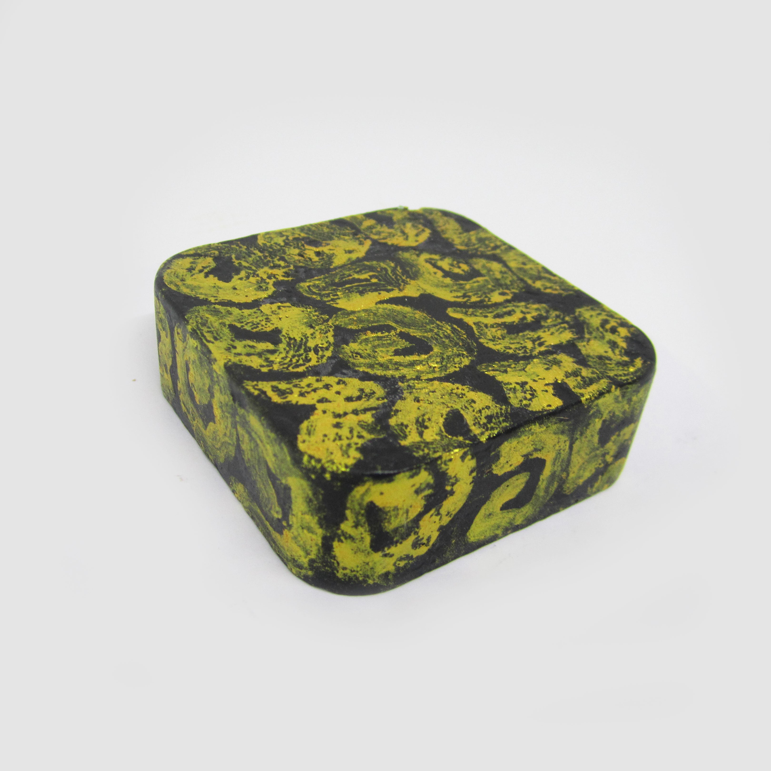 RIMURIMU Handmade Charcoal Soap GOLD Designer Bath Soap