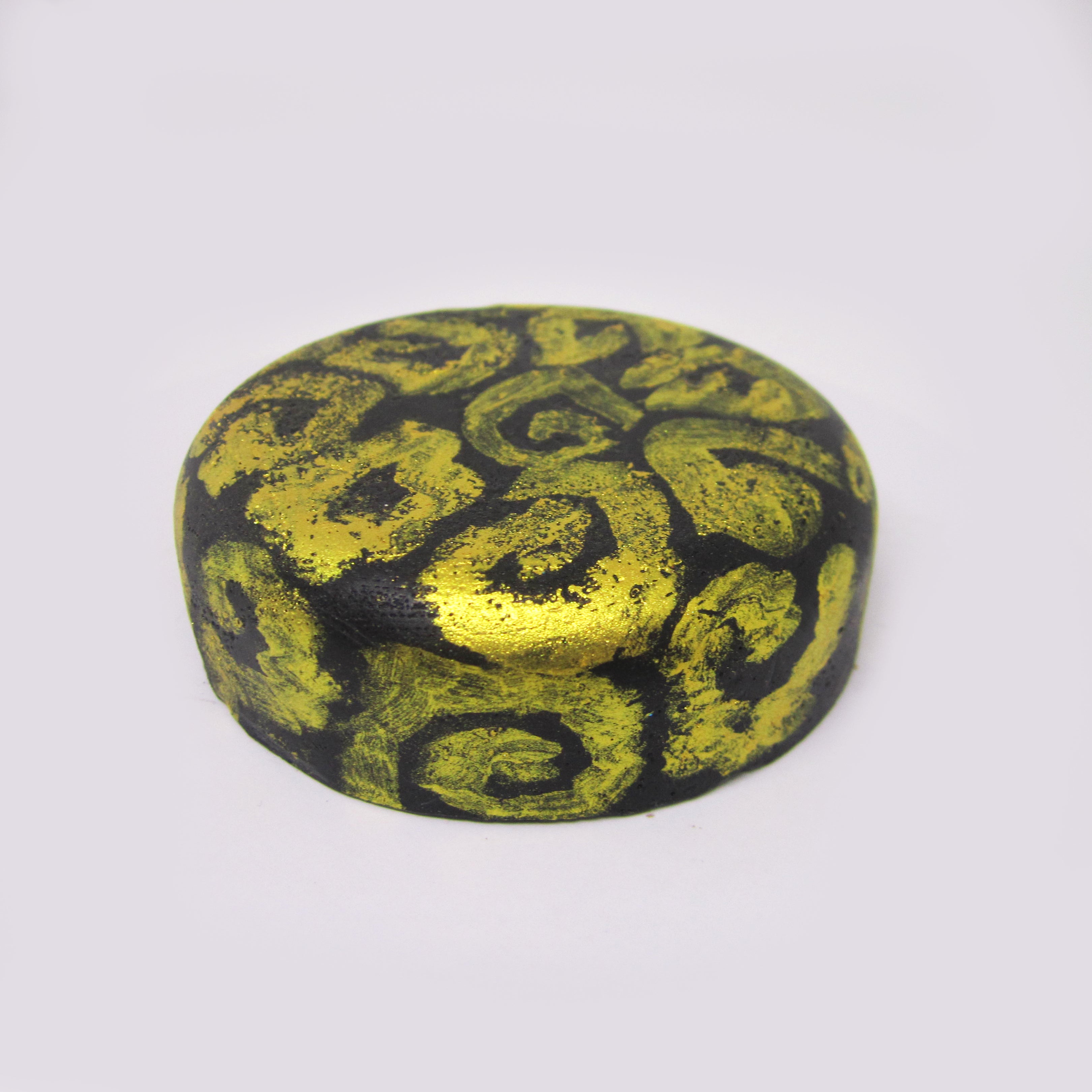 RIMURIMU Handmade Charcoal Soap GOLD Designer Bath Soap