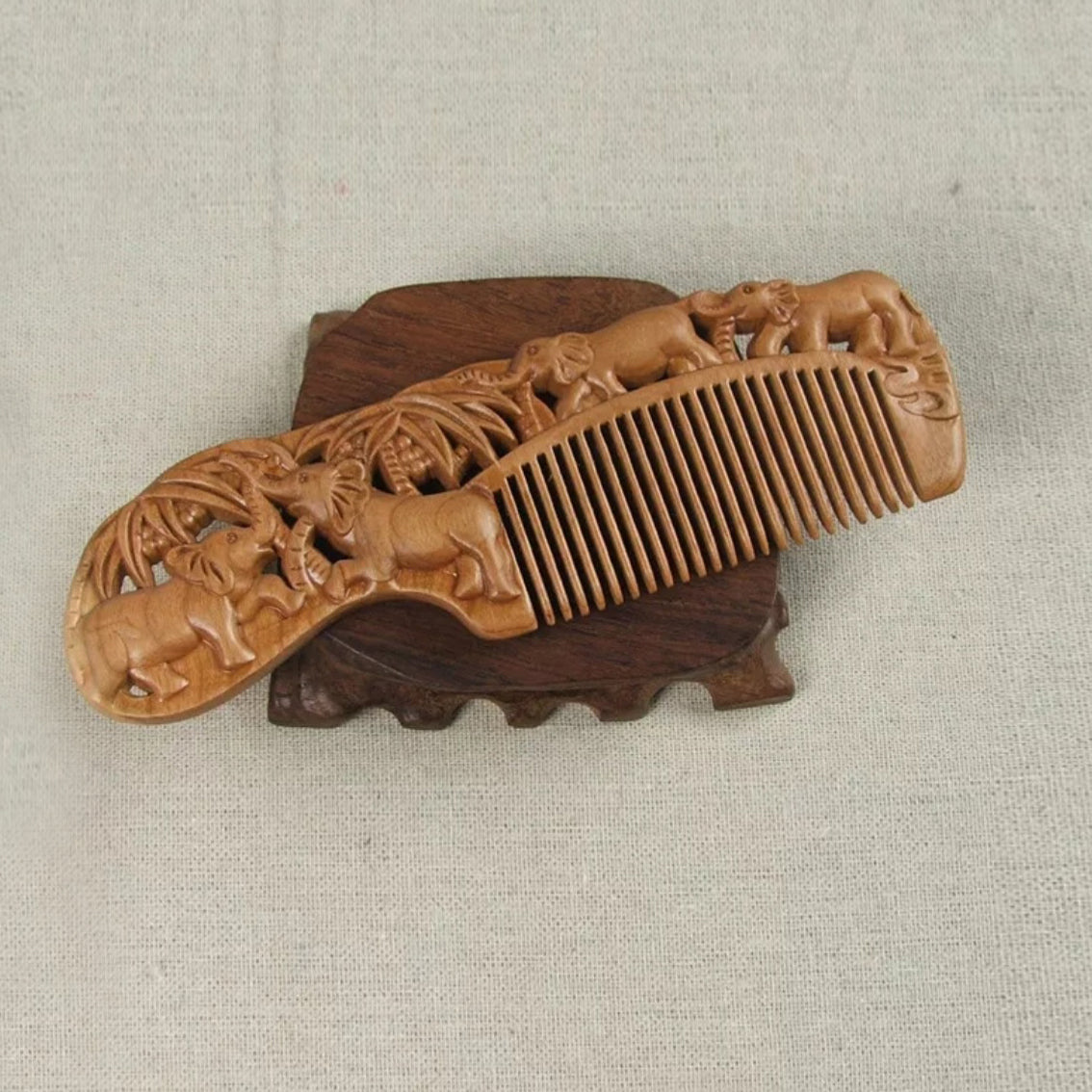 Natural Peach Wood comb (Vintage Elephant)