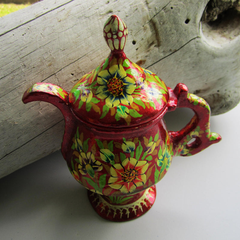 Paper Mache Samovar "Kettle" (Red)