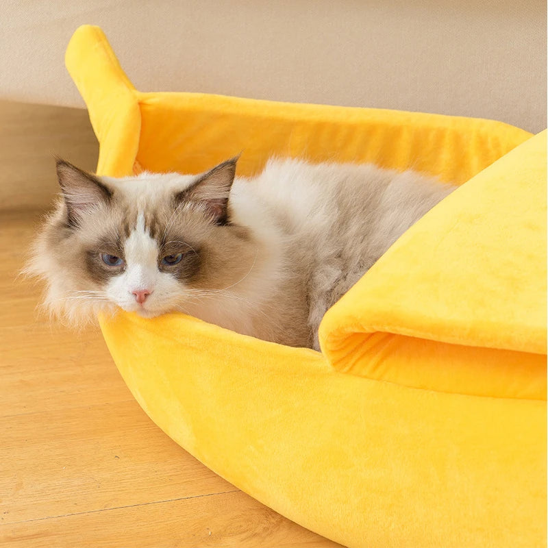 Banana shaped pet bed house - multicolor