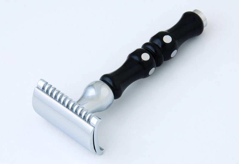 Pearl Double Edge Safety Razor, Black Scalloped w/Ring & Dots Handle, Platinum Open Comb 2