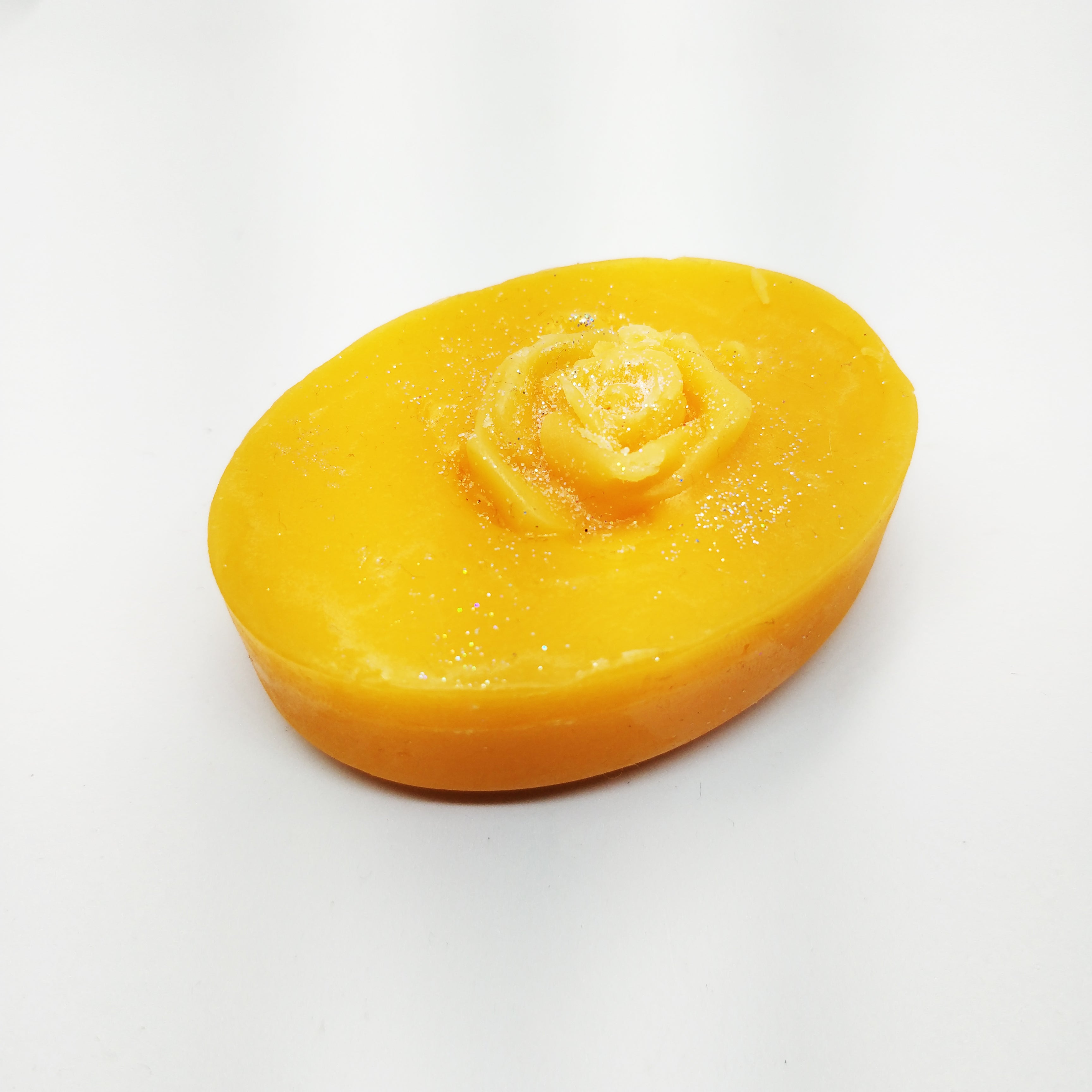 RIMURIMU Handmade Pure Vitamin C Cleansing Designer Bath Soap