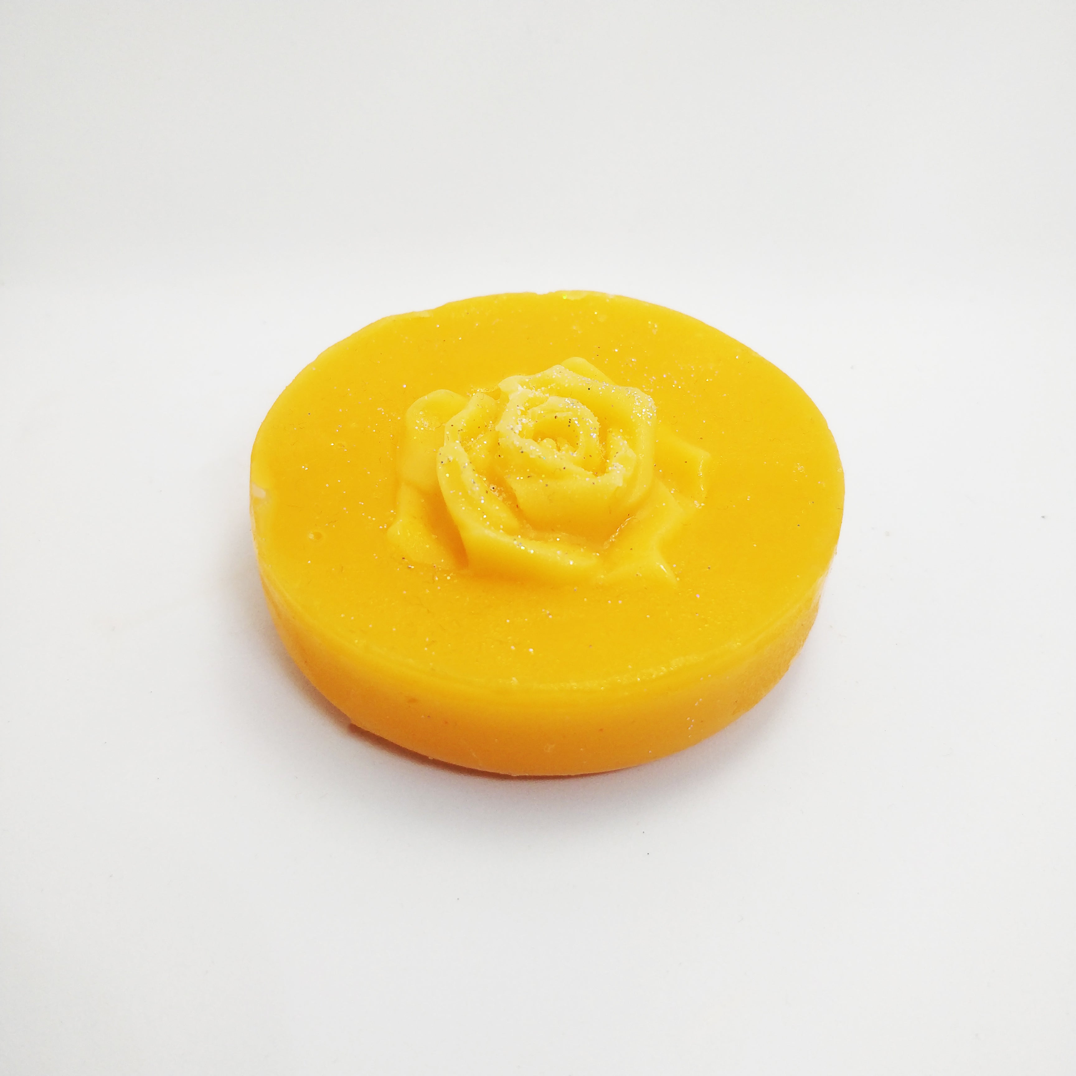 RIMURIMU Handmade Pure Vitamin C Cleansing Designer Bath Soap