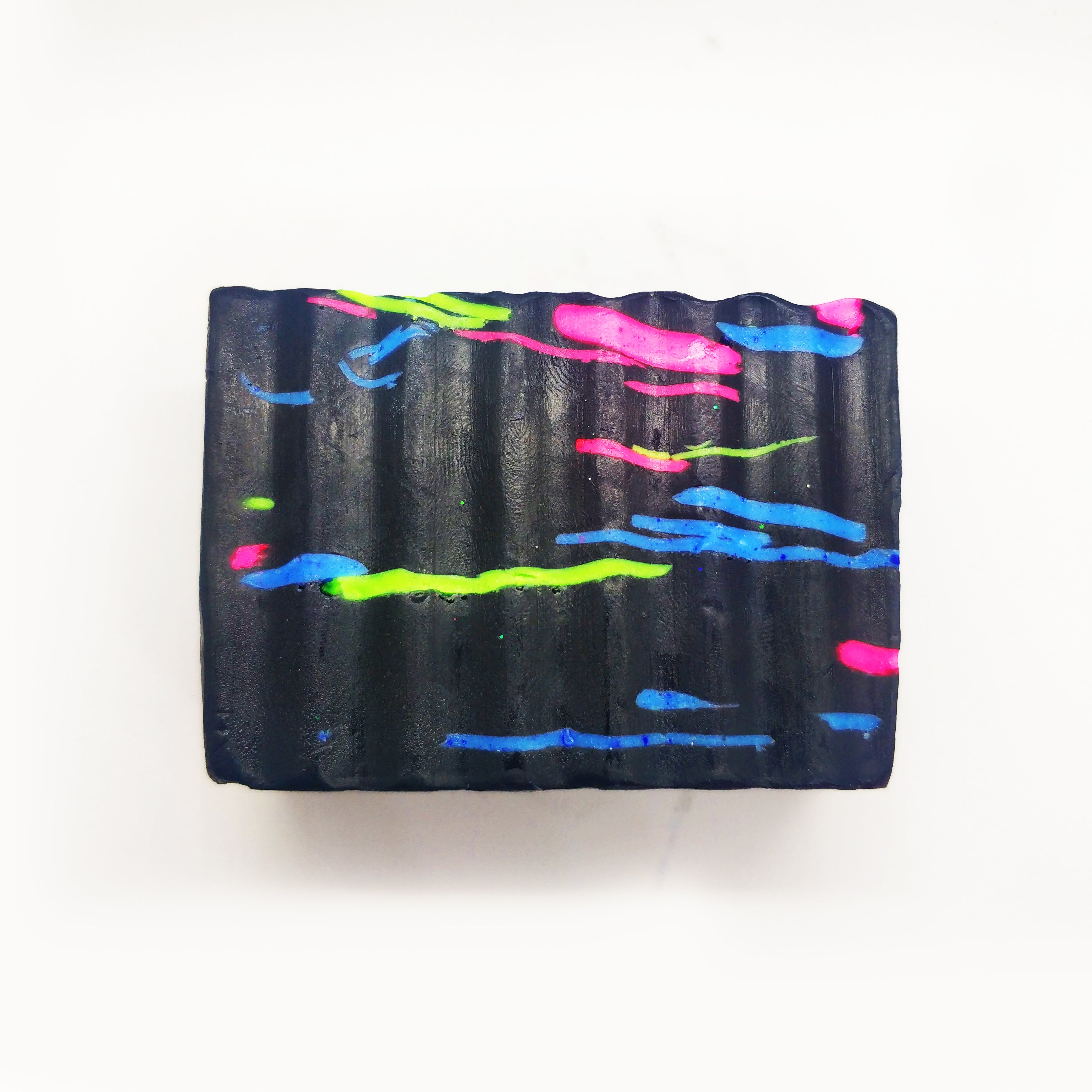 RIMURIMU Handmade Charcoal Activated Elixir Black & Avocado Designer Bath Soap