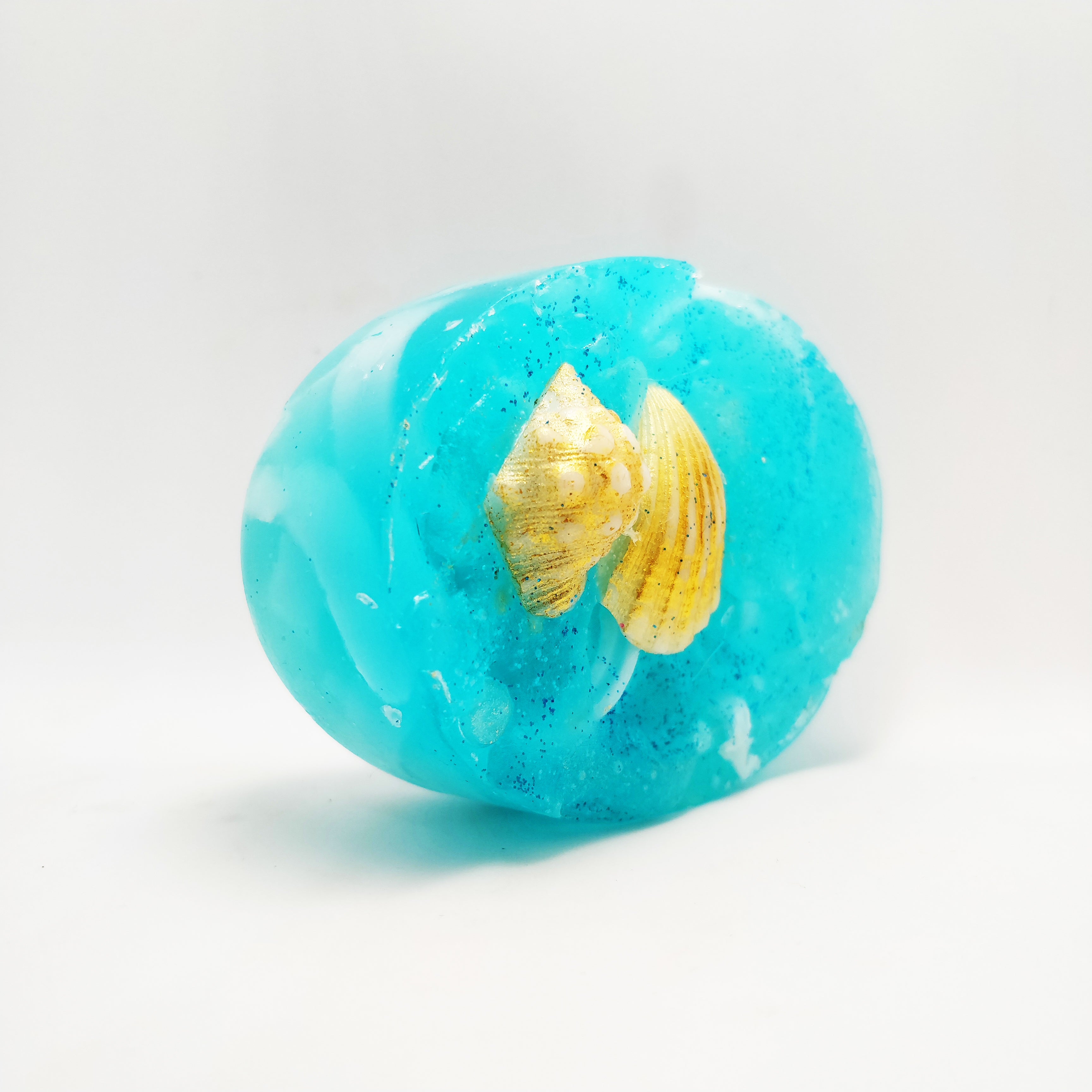 RIMURIMU Handmade Arctic Blue Oyster Peppermint Designer Bath Soap