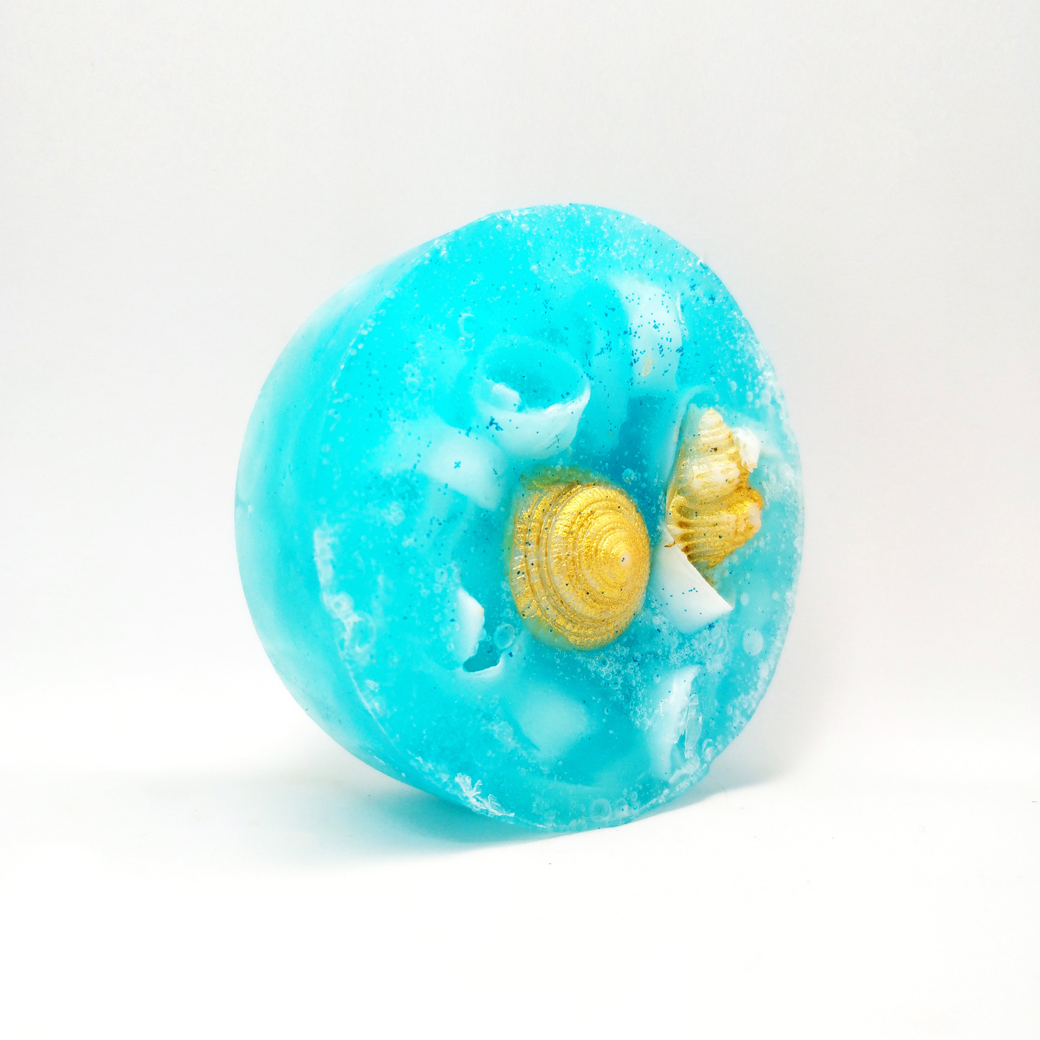 RIMURIMU Handmade Arctic Blue Oyster Peppermint Designer Bath Soap