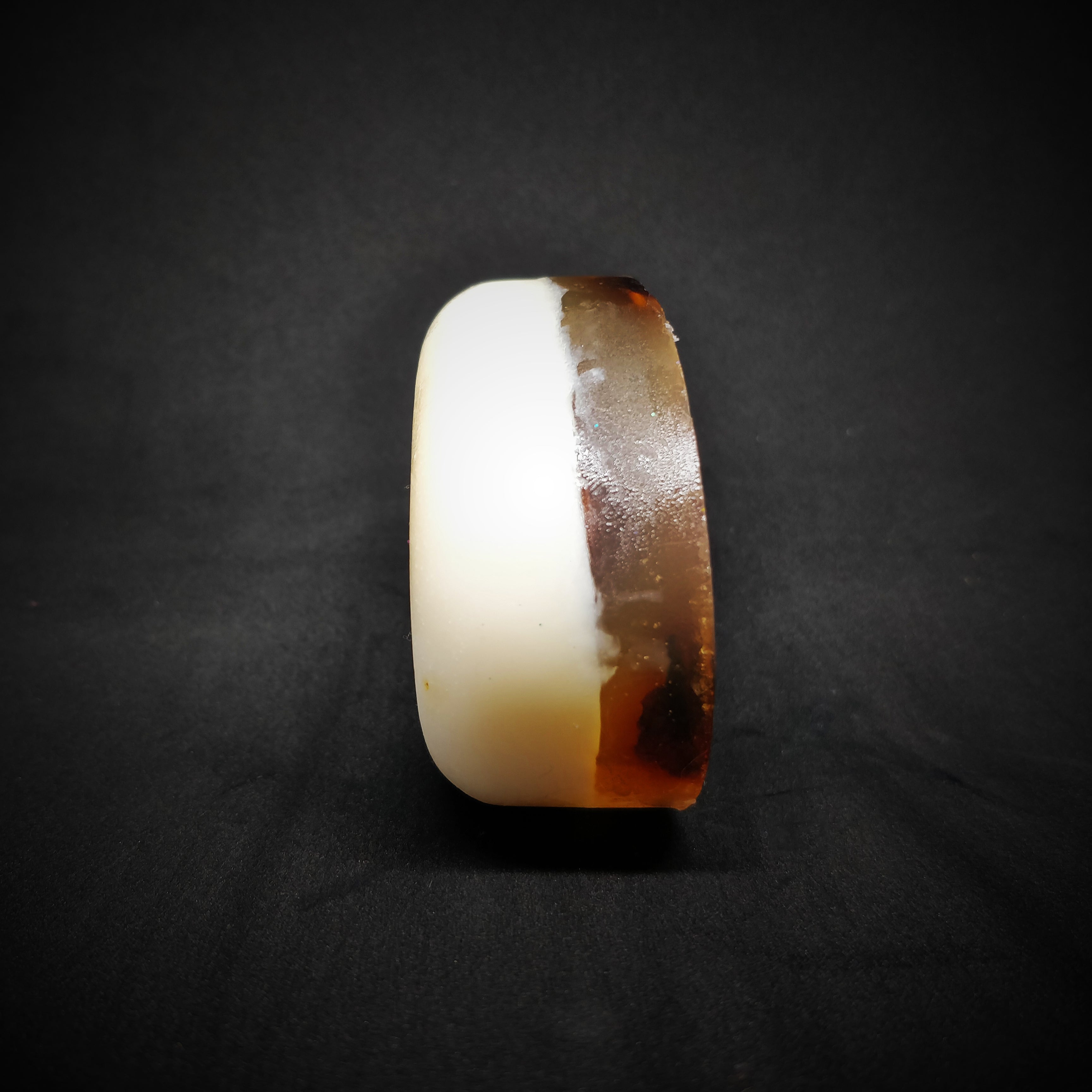 RIMURIMU Handmade Botanical Rose & Coconut Designer Bath Soap