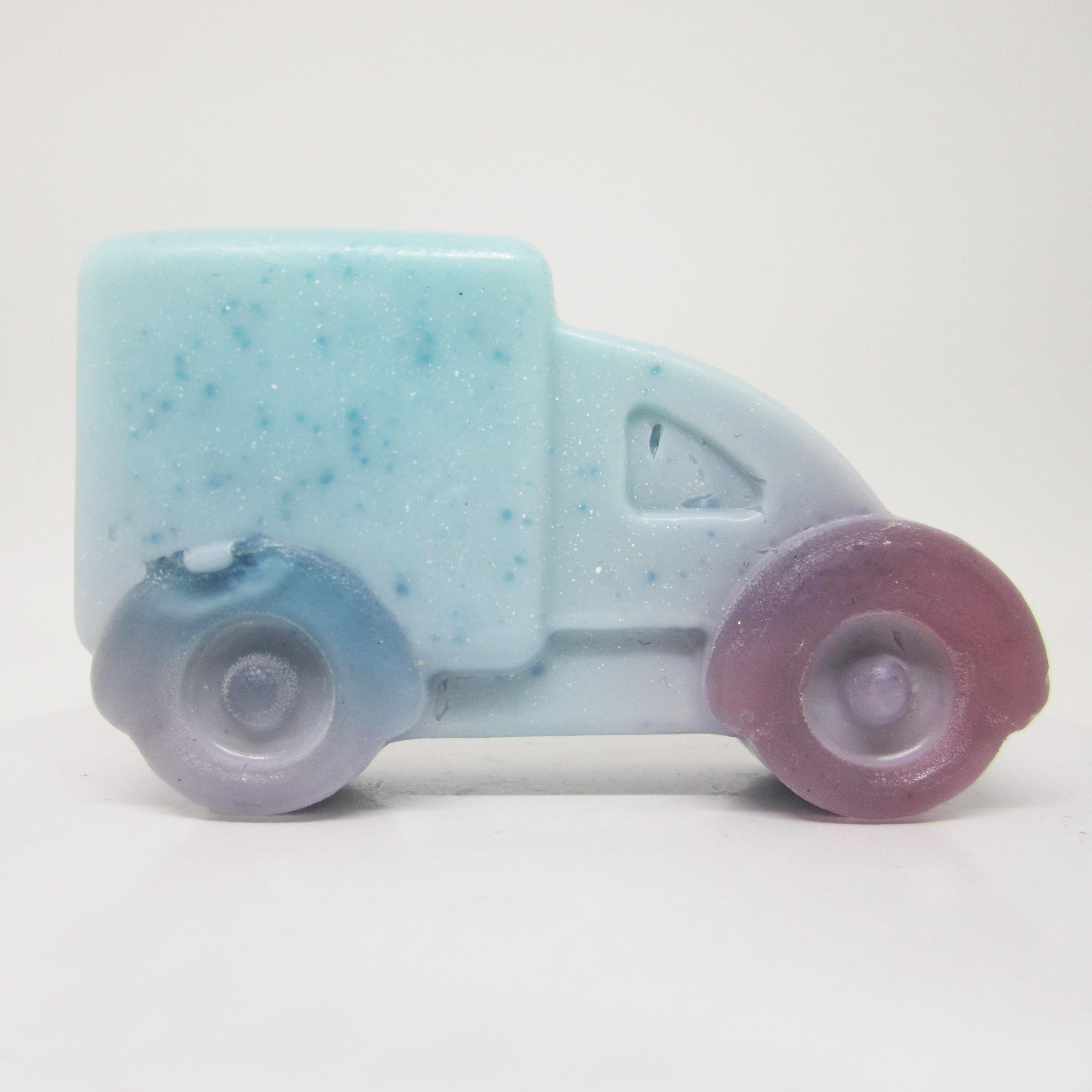 RIMURIMU Handmade Kids Blue Van Natural Soap