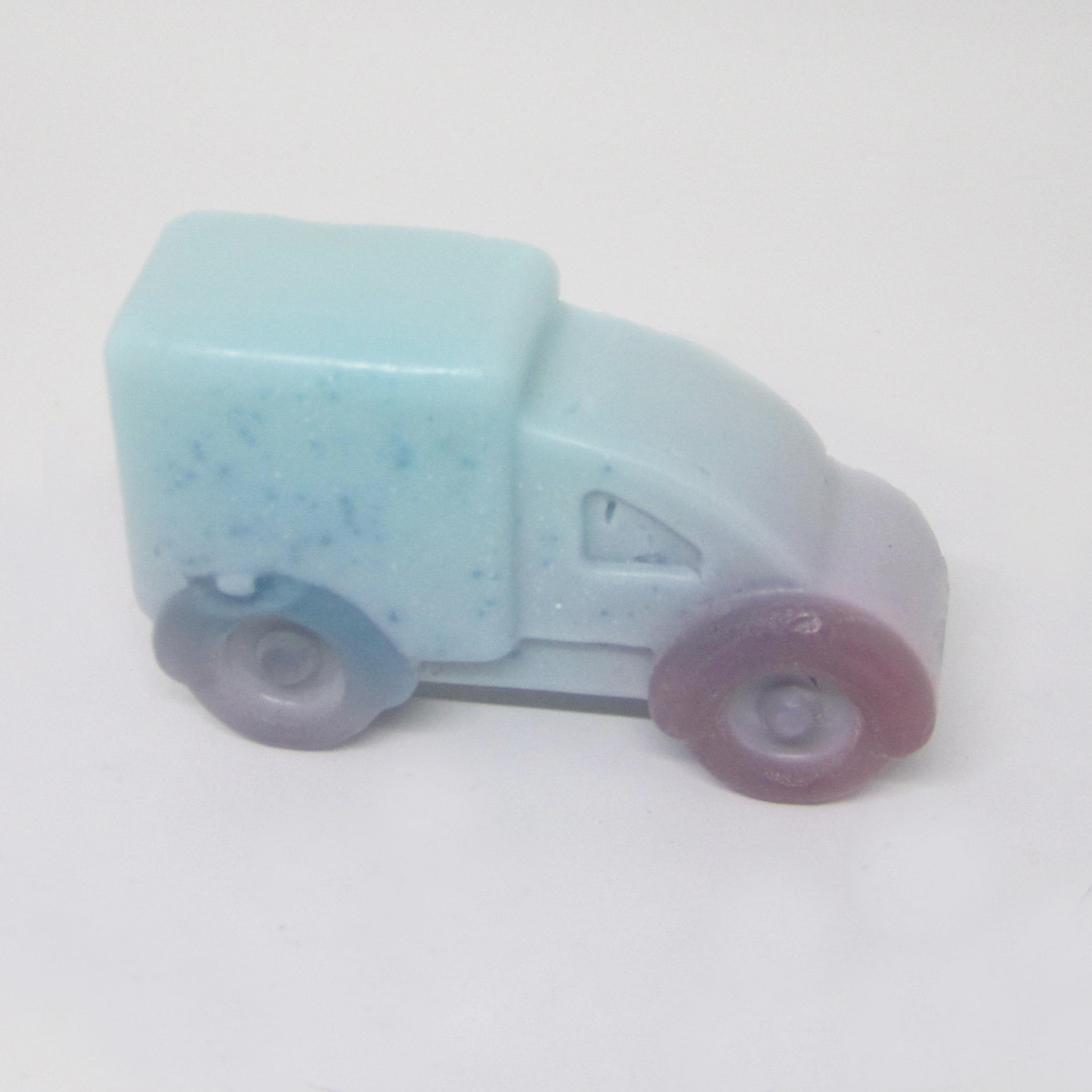 RIMURIMU Handmade Kids Blue Van Natural Soap