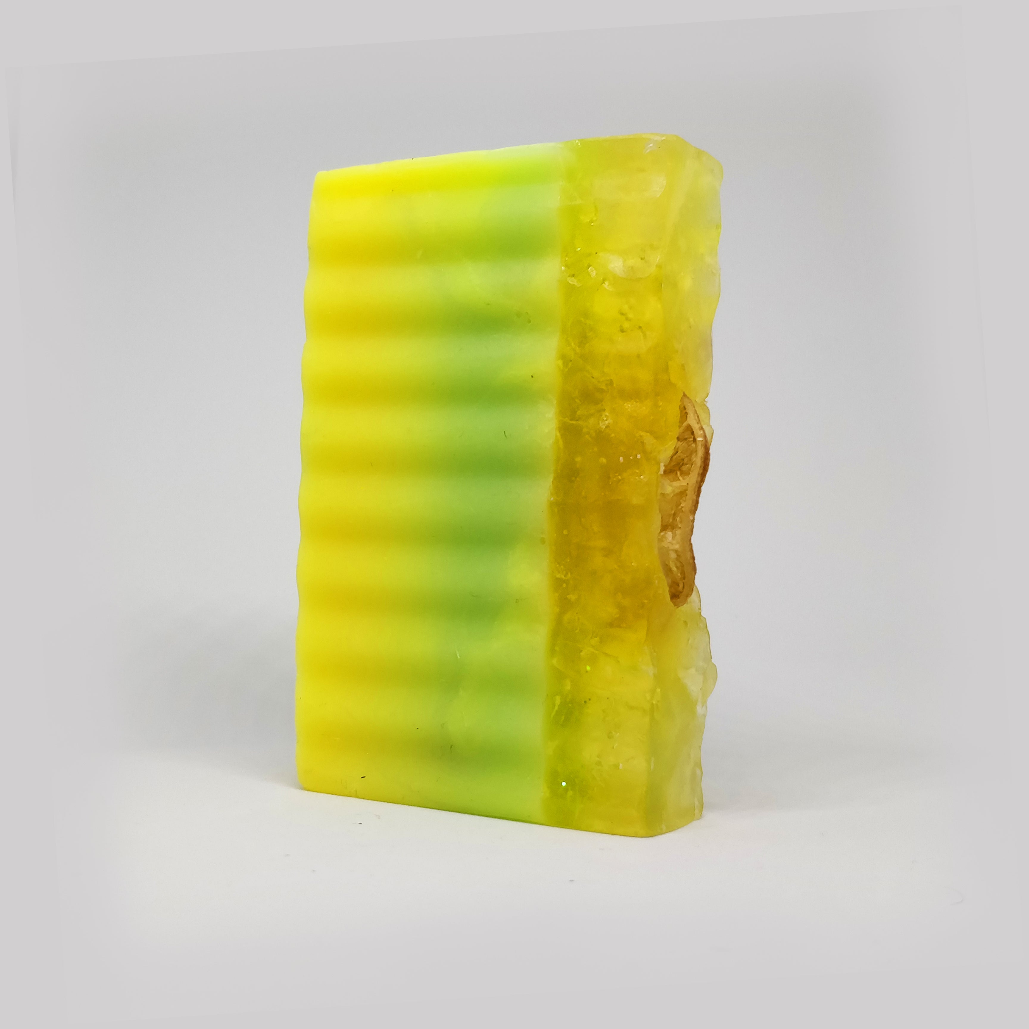RIMURIMU Handmade Natural Lemon Designer Bath Soap