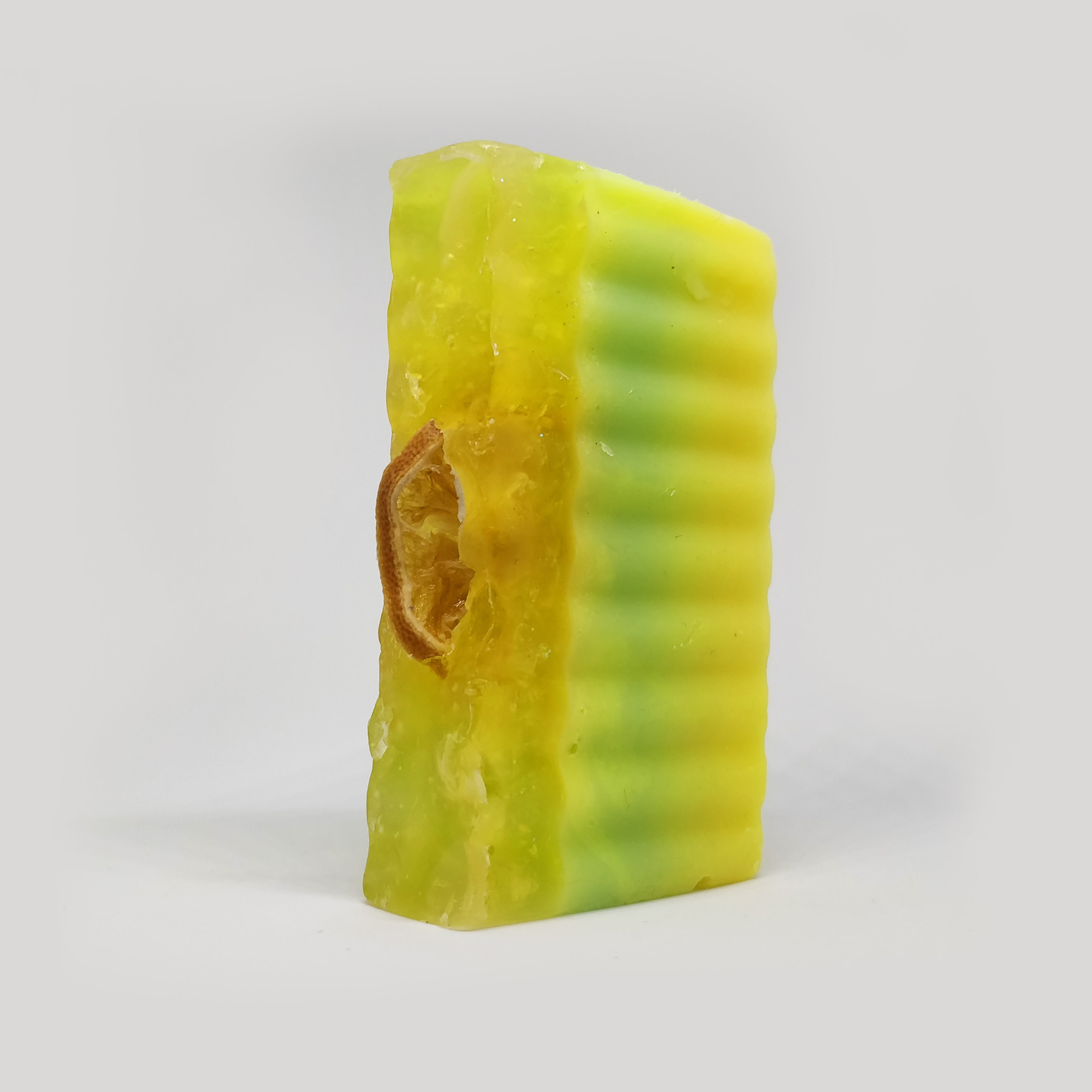 RIMURIMU Handmade Natural Lemon Designer Bath Soap