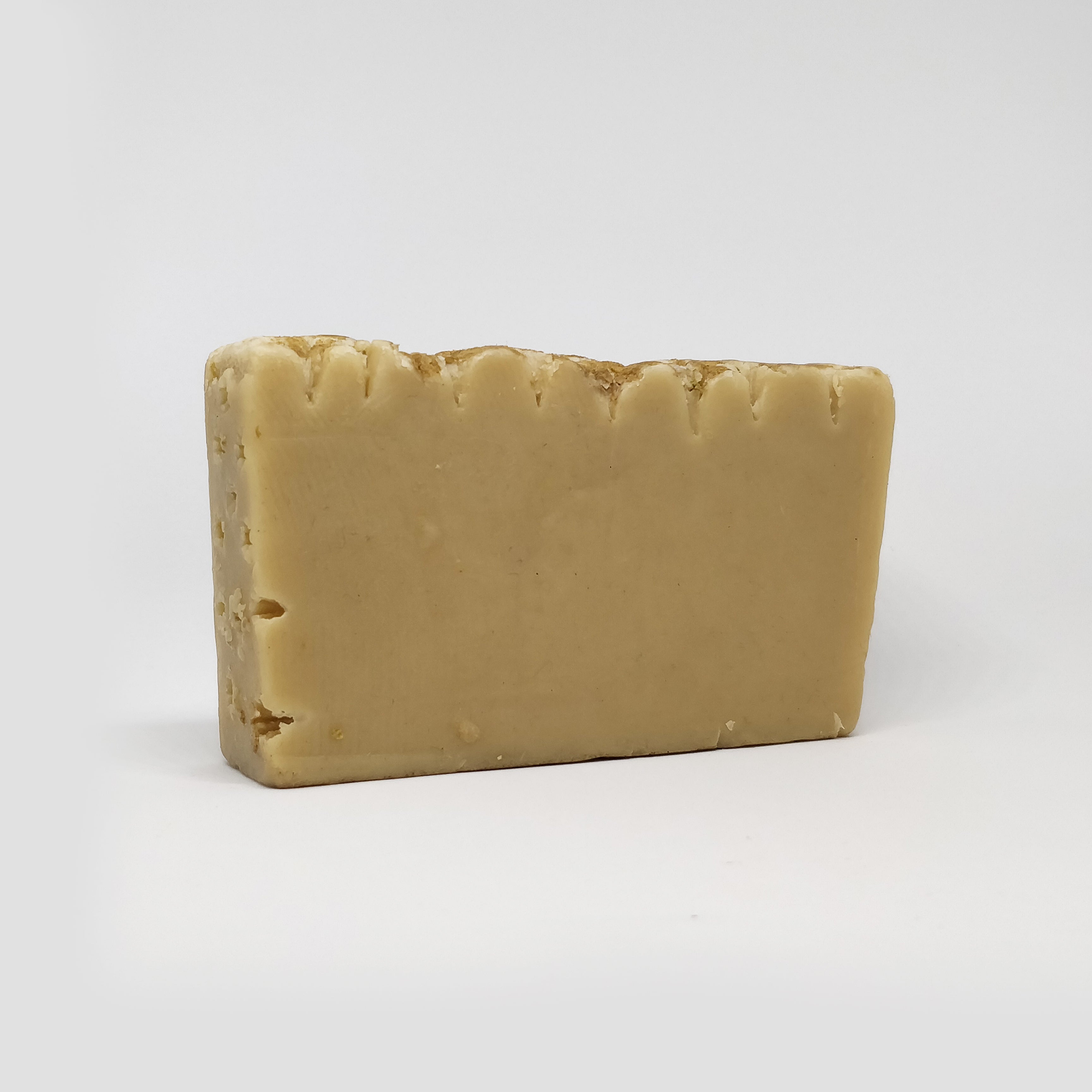 RIMURIMU handmade natural Sandalwood Designer Bath Soap