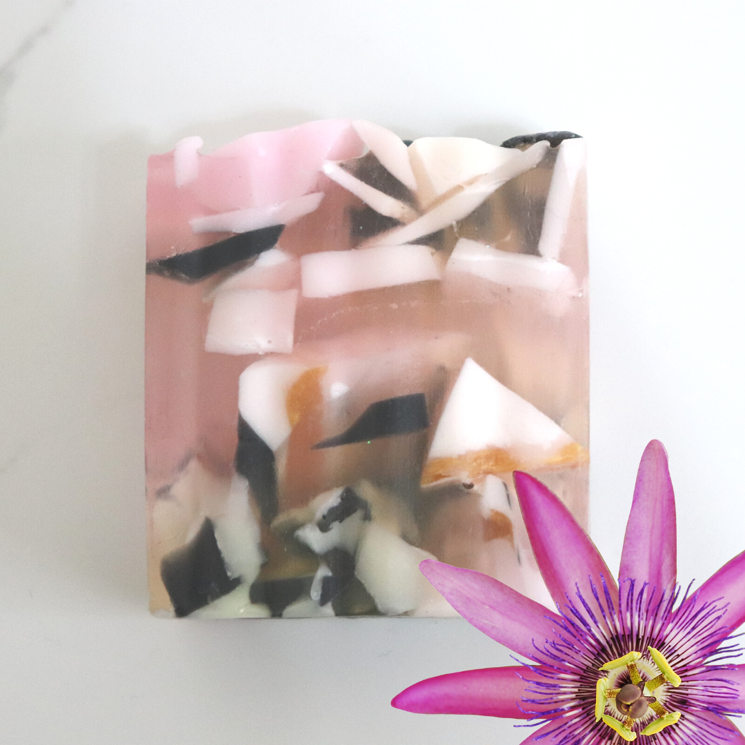 RIMURIMU Handmade Natural Lavender Confetti Designer Bath Soap