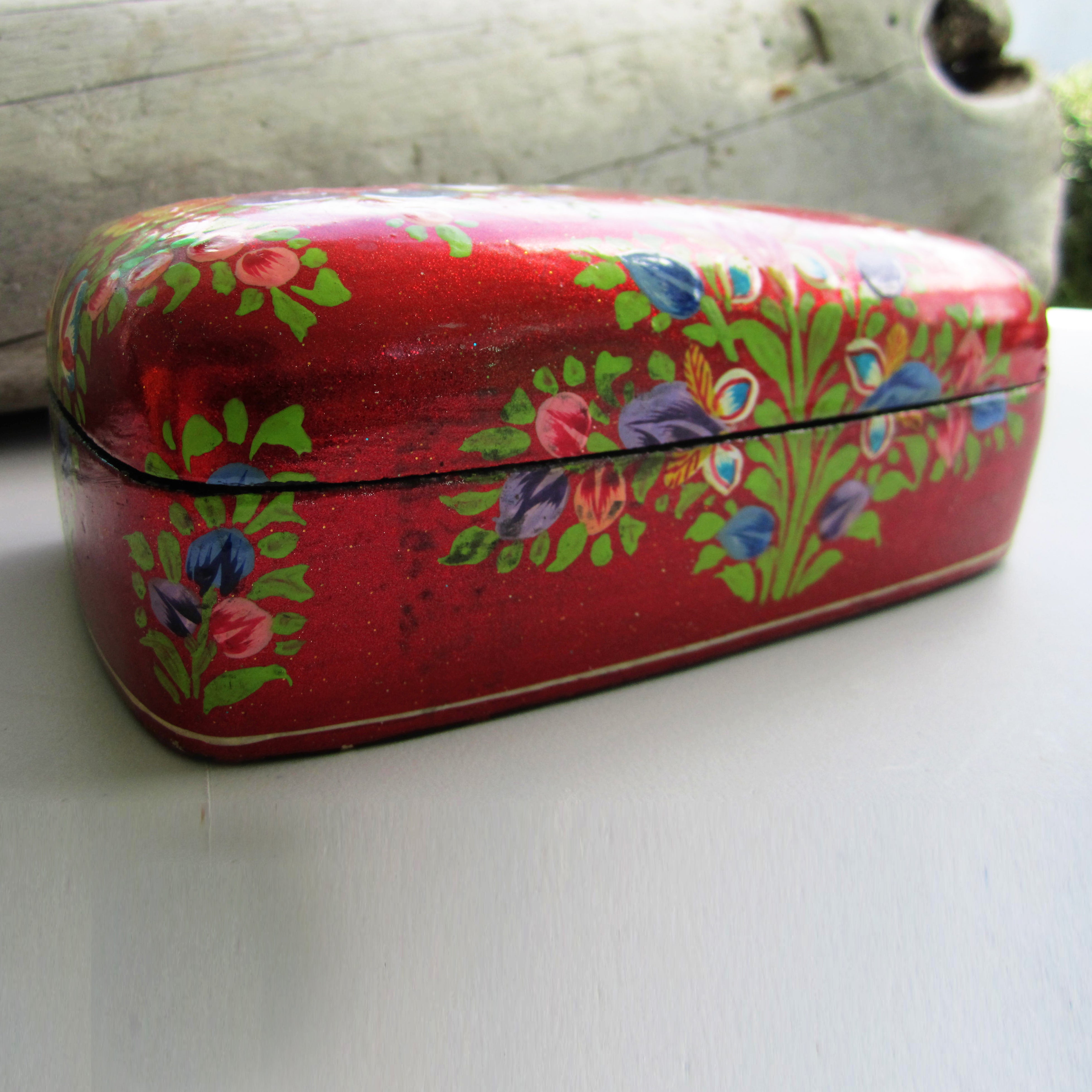 Paper Mache Gift Box - Red (multicoloured flowers)