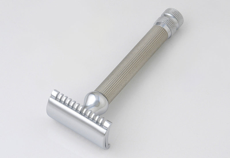 Pearl 2 Piece Safety Razor, Fine Straight Knurl, Open Comb