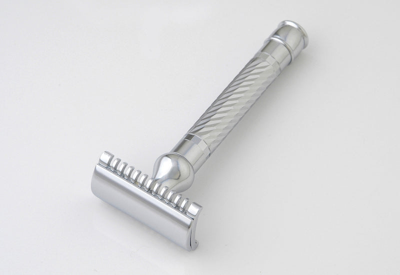 Pearl Shaving Double Edge Safety Razor (Close Comb Waves, Chrome)