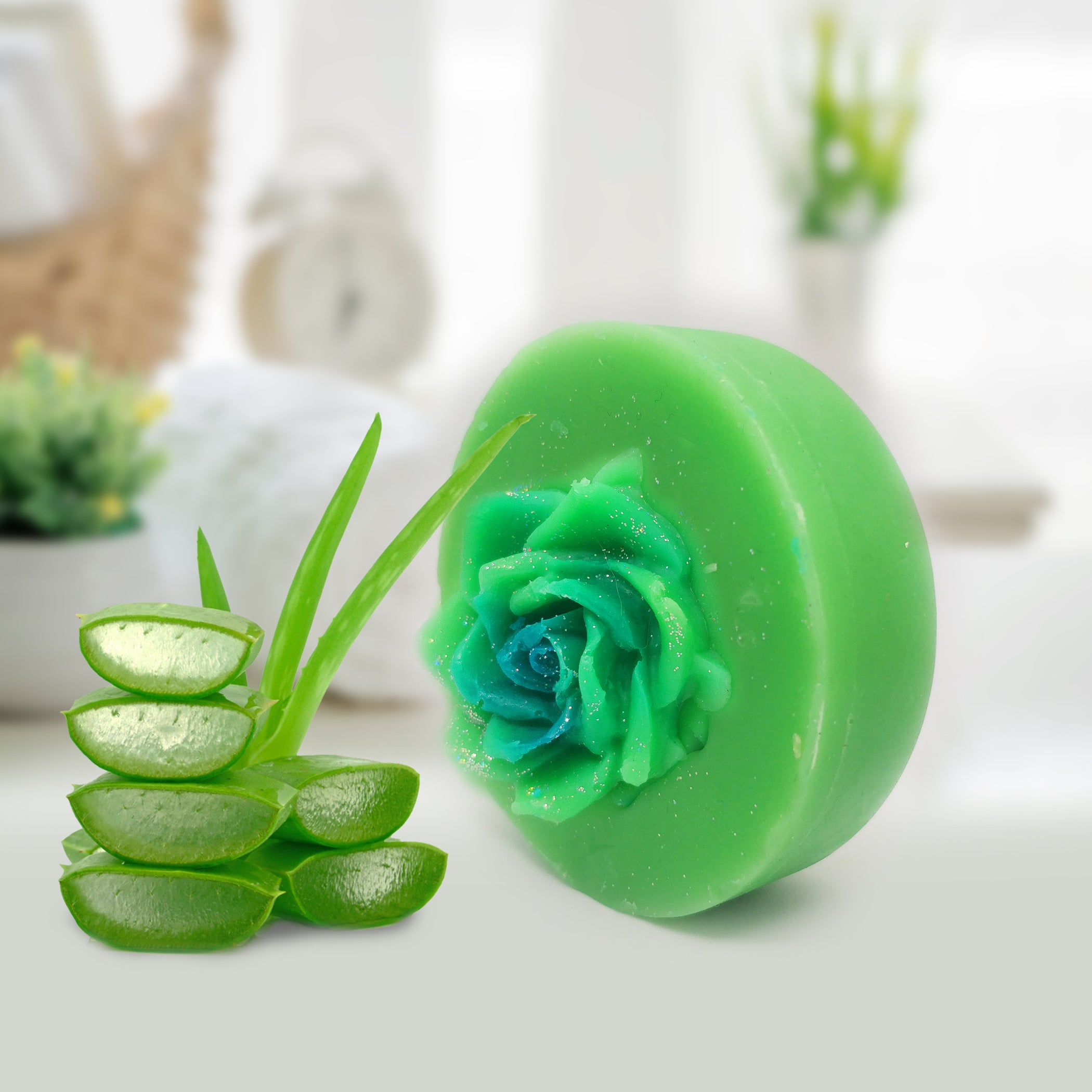 RIMURIMU Handmade Natural Neem & Aloe Vera Designer Bath Soap