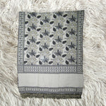 Grey shawl with dark grey maple