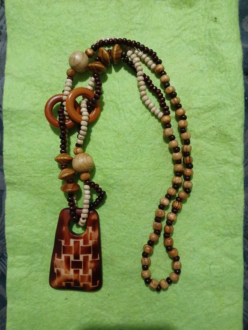 Vintage Handmade Necklace 2